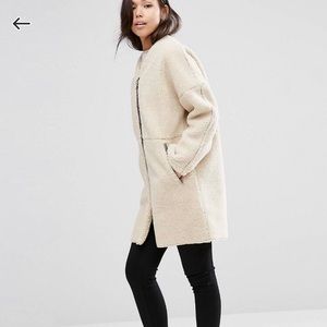 NWOT ASOS Cocoon Coat in Borg Faux Sheepskin US 6